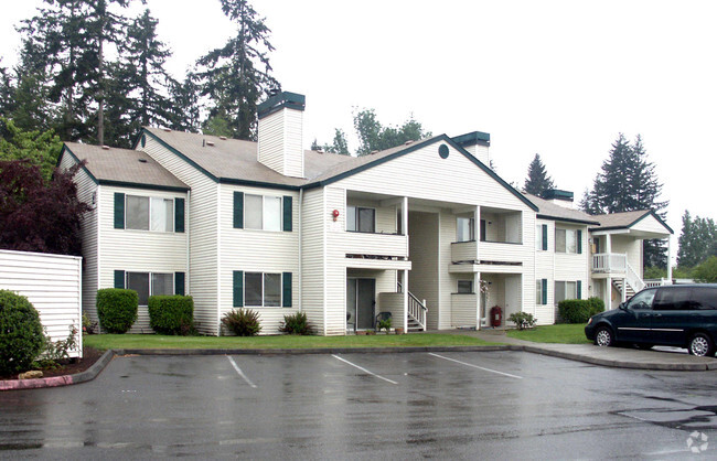 Foto del edificio - Forest Lane Apartments