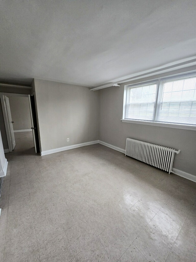 Photo - 3304.5 EAST CAPITOL ST NE
