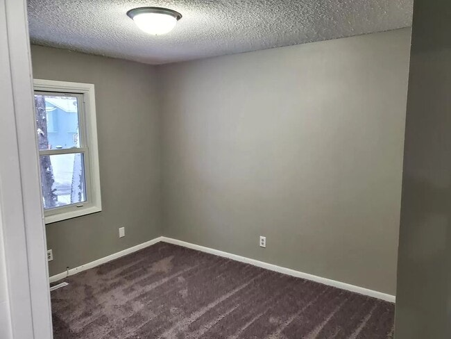 Foto del edificio - 616 E Hackley Ave