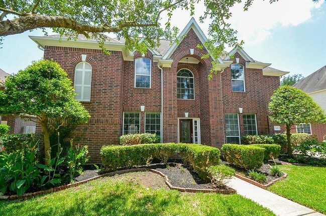 Building Photo - 22411 Laura's Glen Ct
