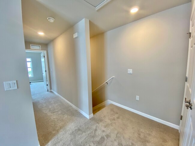 Foto del edificio - 15241 Wildflower Cir
