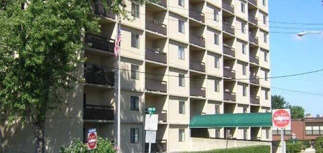 Foto del edificio - 904 3rd Ave