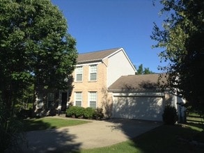 Building Photo - 725 Kent Cir