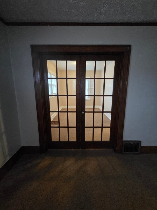 Foto del edificio - 2400 S Henry St