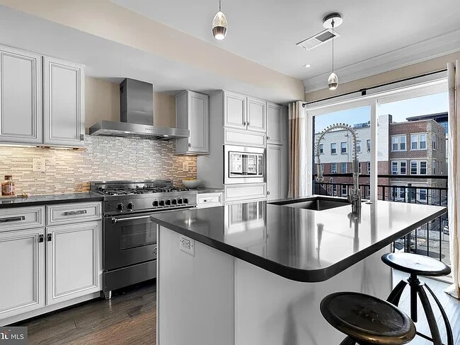 Foto del edificio - 1816 19th St NW