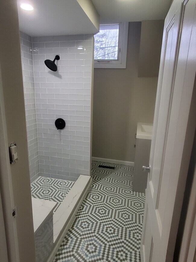 Bathroom - 69 Douglas Rd