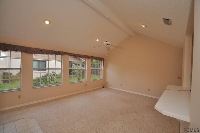 Foto del edificio - 148 Wellington Dr