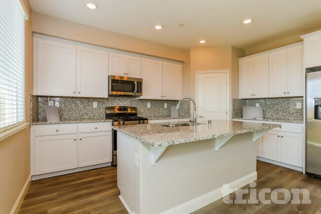 Building Photo - 2634 Miller Run Ln