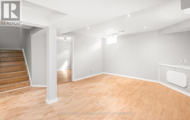 Photo du bâtiment - 3174 Workman Dr