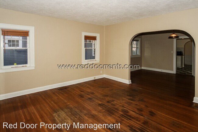Building Photo - 2 br, 1.5 bath House - 5440 N Carrollton Av