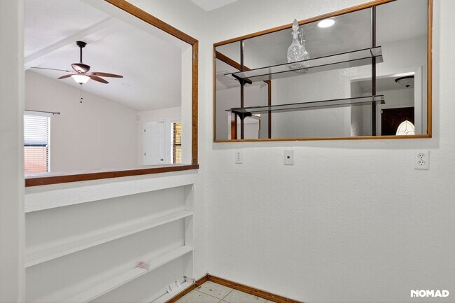 Foto del edificio - 9000 Kimberly Rd