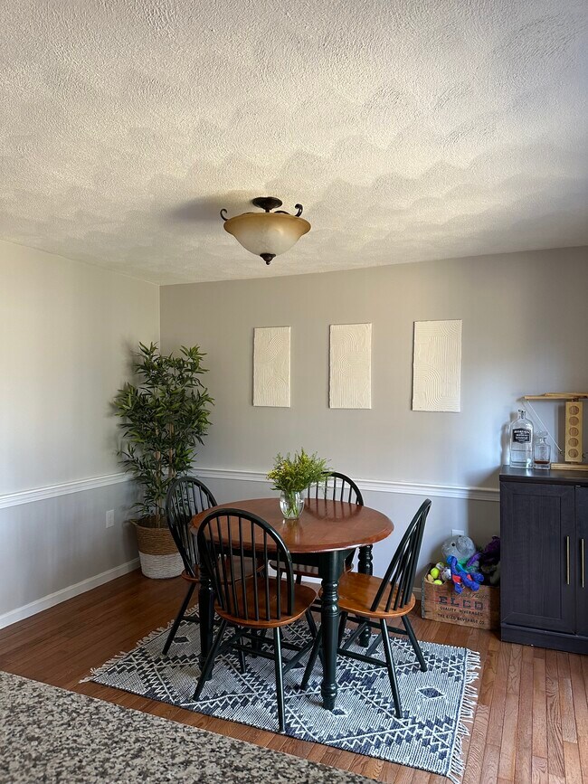 421 Wellman Ave Unit 129, Chelmsford, MA 01863 Condo for Rent in