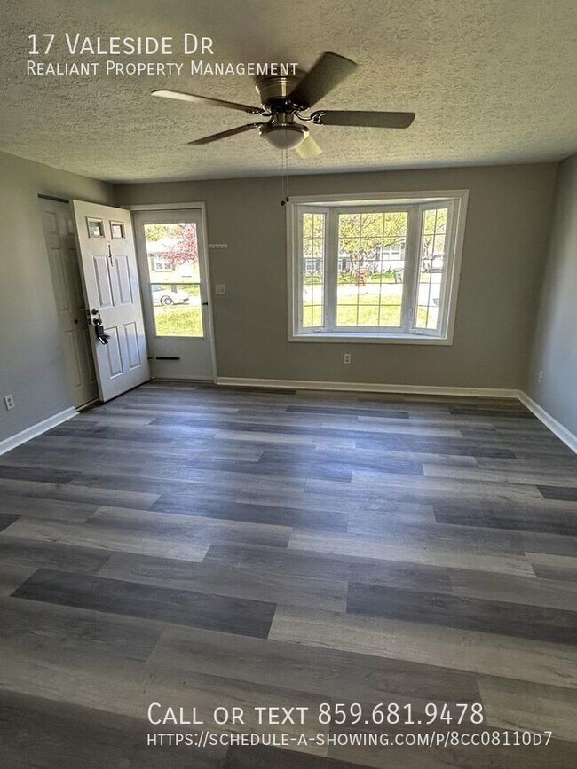 Building Photo - 17 Valeside Dr