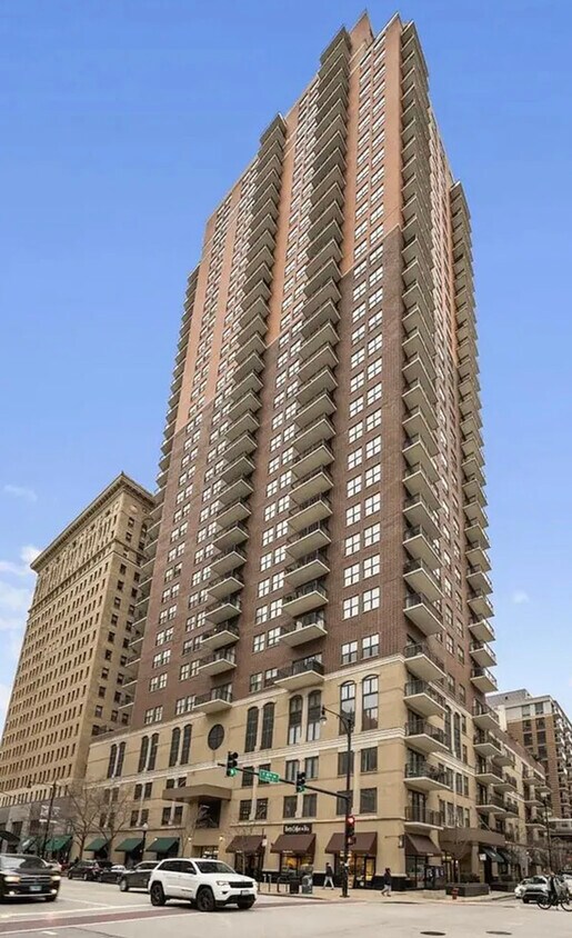 41 E 8th St Unit 901, Chicago, IL 60605 - Condo for Rent in Chicago, IL