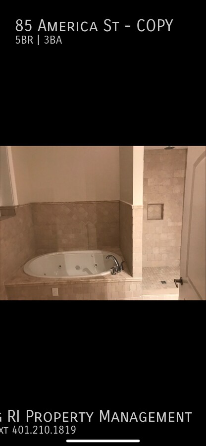 Foto del edificio - CORPORATE RENTAL! Renovated Coverted Churc...