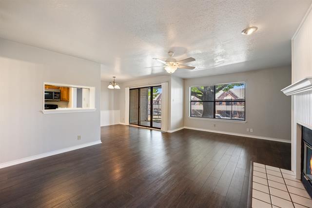 Foto del edificio - 1533 Signal Ridge Pl