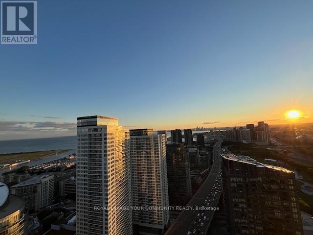 Photo principale - 75-4775 Queens Wharf Rd