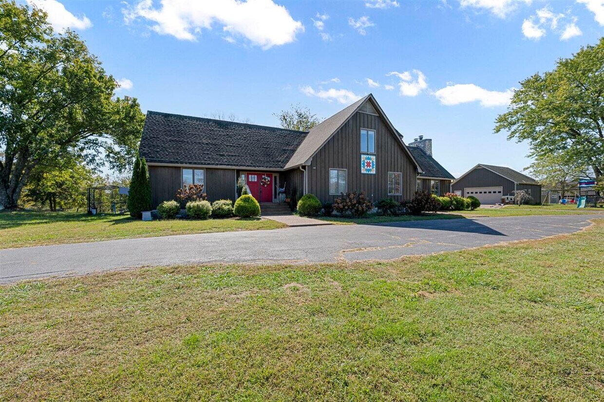 Primary Photo - 5277 Bristow Rd