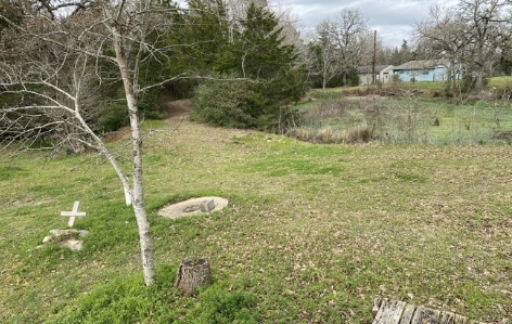 Building Photo - 2107 E Placid Dr