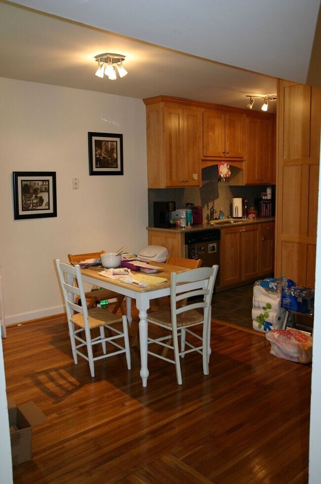 Foto del edificio - 246 White Bridge Pike