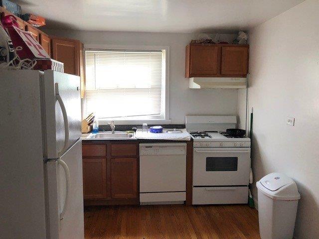 Building Photo - 4234 W Nelson St