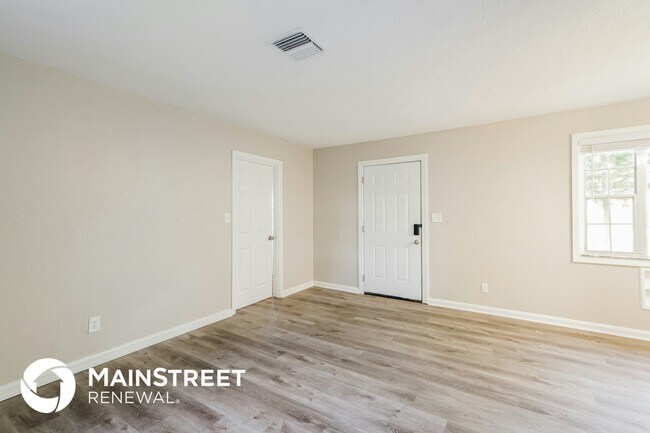 Foto del edificio - 1524 W River Shore Way