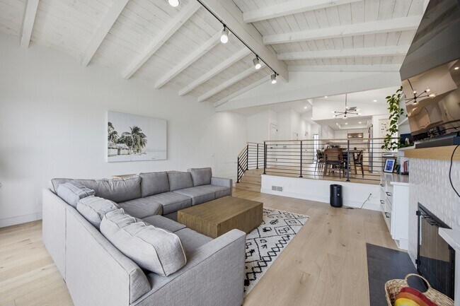 Foto del edificio - 1506 Wollacott St