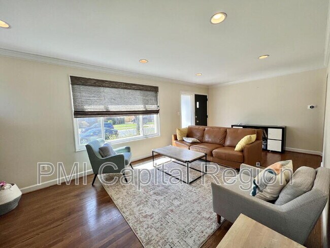 Foto del edificio - 5005 Druid Dr