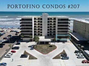 Building Photo - 15002 Windward Dr