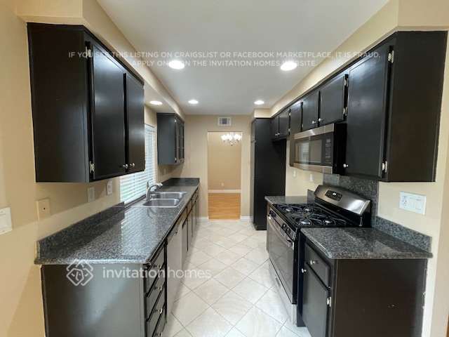 Foto del edificio - 9881 Whitewater Rd