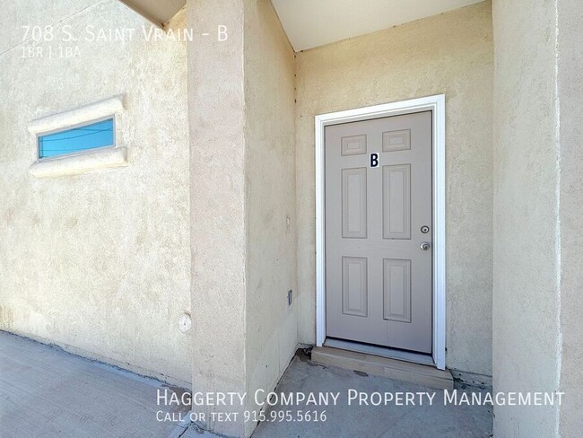 Building Photo - 708 St Vrain St