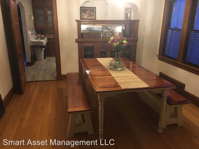 Foto del edificio - 936-938 S 75th St