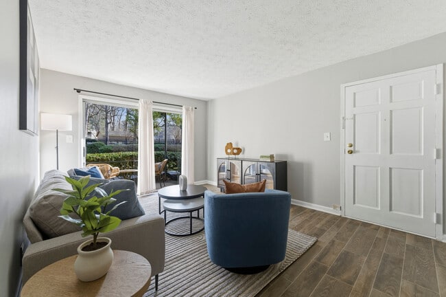 Foto del edificio - The Reserve at Brookhaven