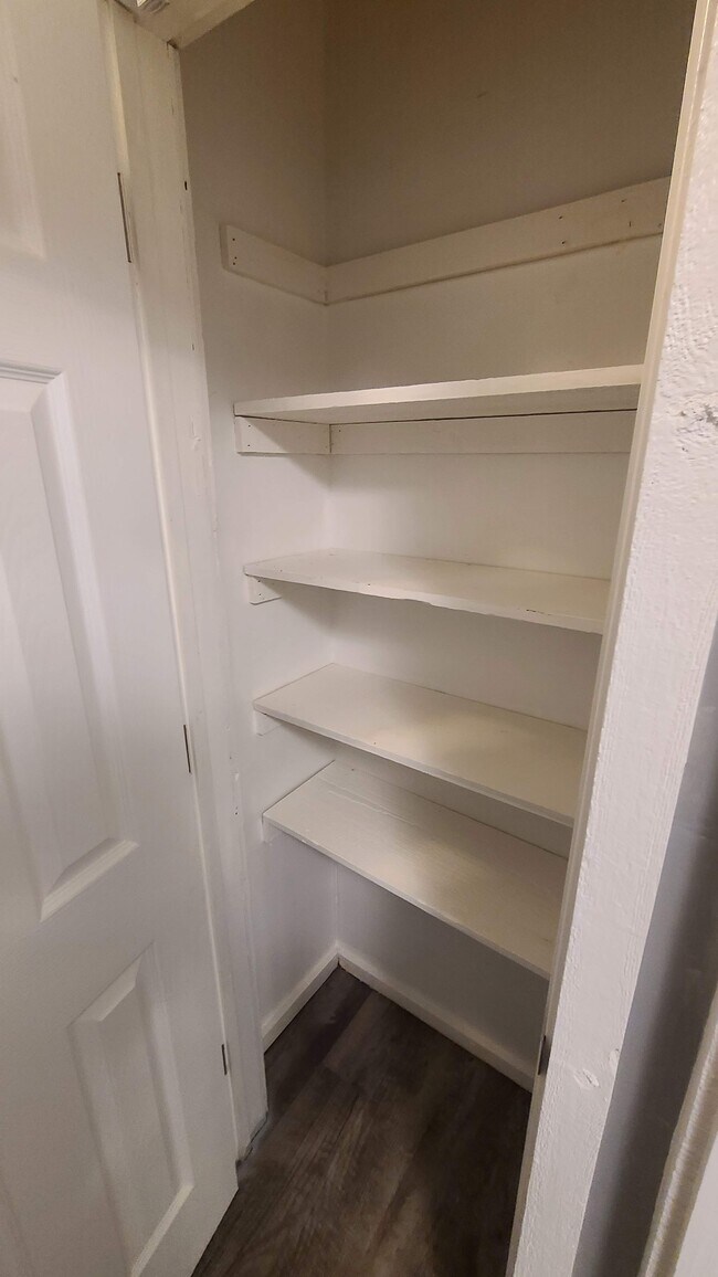 Foto del edificio - 225 Lexington Rd