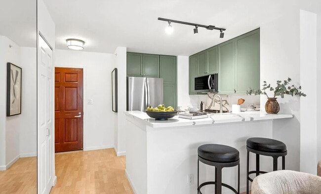 Foto del edificio - Welcome to residence #401 at The Sutterfie...