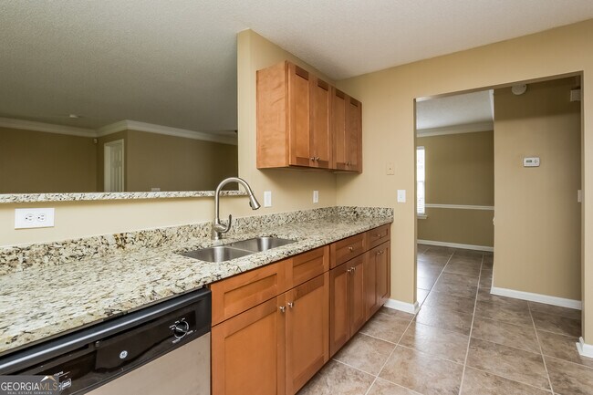 Building Photo - 67 Windriver Trail