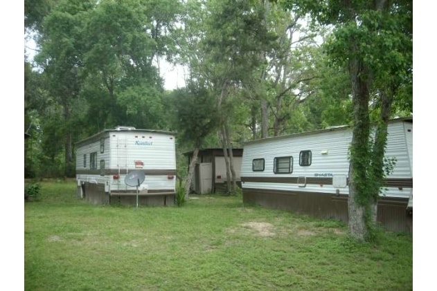 Building Photo - 300 Beauty Shop Rd