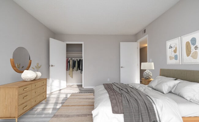 Building Photo - Southern Pines - SMP