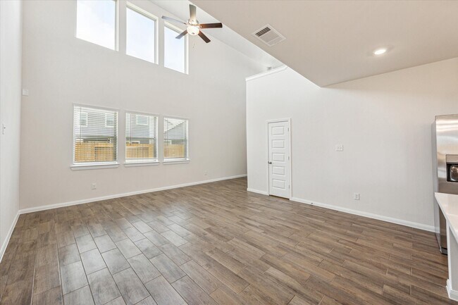 Foto del edificio - 21610 Cypress Maple Dr