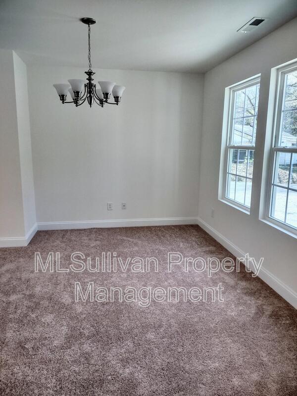 Foto del edificio - 636 McAdams Rd