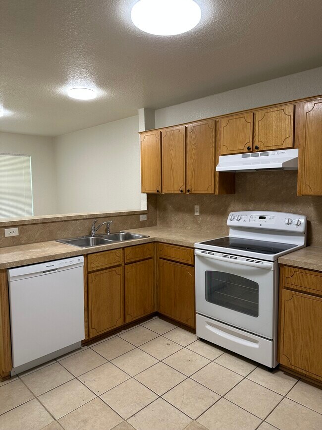 Foto del edificio - 409 Justin Ln