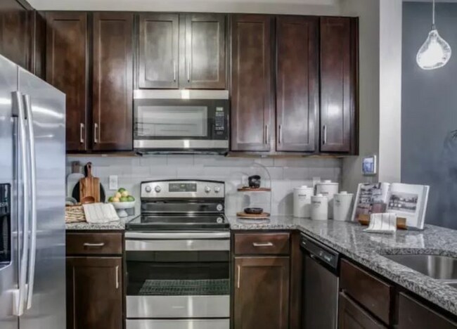 Foto del edificio - 21077 Kingsland Blvd