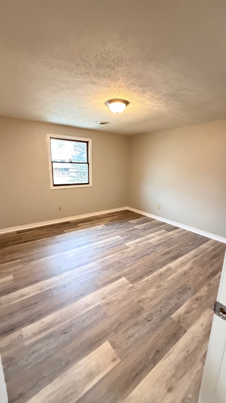 Building Photo - 7800 Heatherview St NW