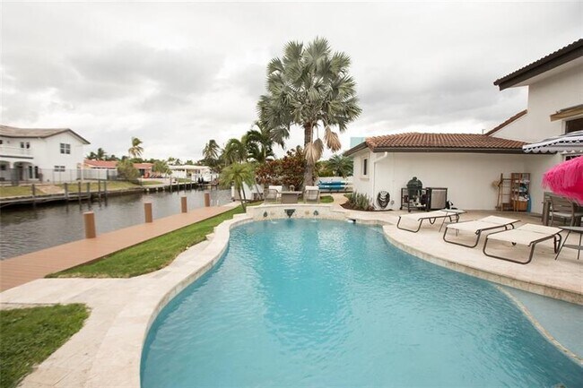 Foto del edificio - 1351 SW 4th Ave