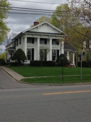 1832 Historic Fayetteville Home - 301 E Genesee St