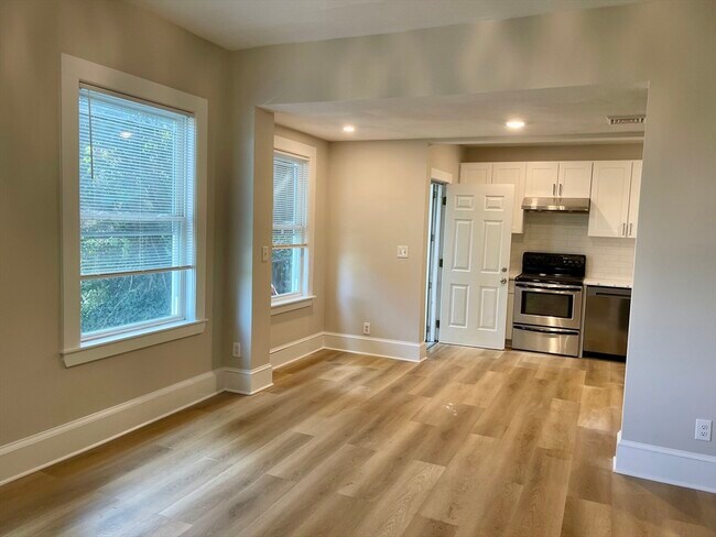 Foto del edificio - 100 Fellsway E