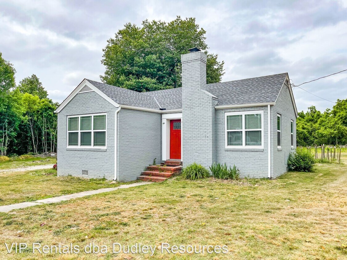 Foto principal - 13728 Richmond-Tappahannock Hwy