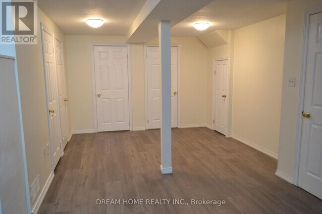 Building Photo - 228 Bernard Ave