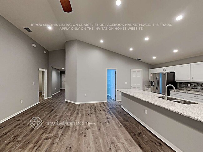 Foto del edificio - 4172 Red Fern Ln