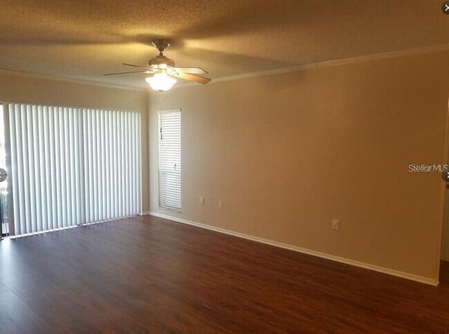 Foto del edificio - 5551 Baywater Dr